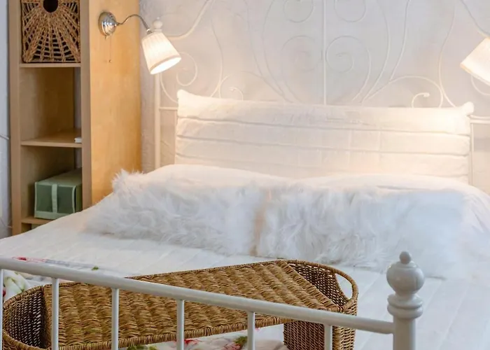 Teos Retreat Houses-passiflora