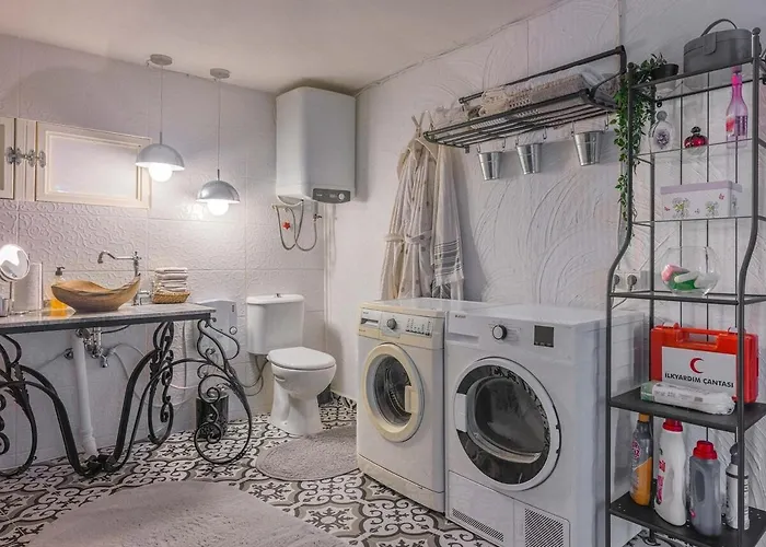 Vakantiehuis Teos Retreat Houses-passiflora *