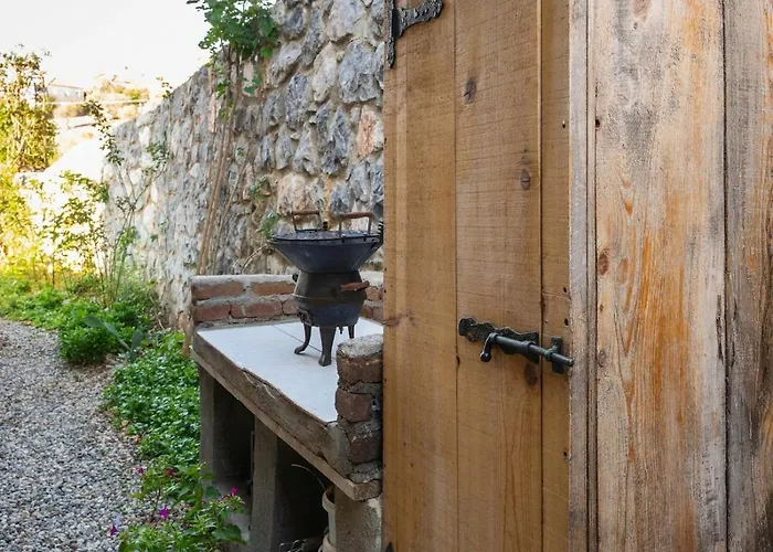 Vakantiehuis Teos Retreat Houses-passiflora İzmir