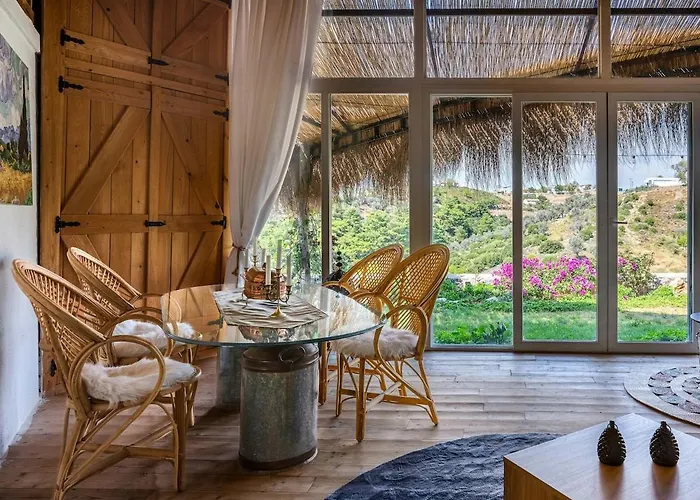Teos Retreat Houses-passiflora 펜션 *